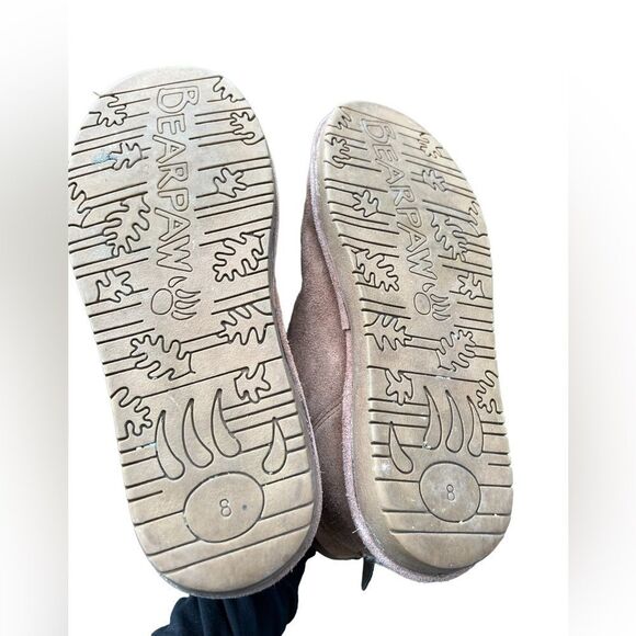 BEARPAW wool lined boots Tan suede Size
8 women's - Picture 9 of 16